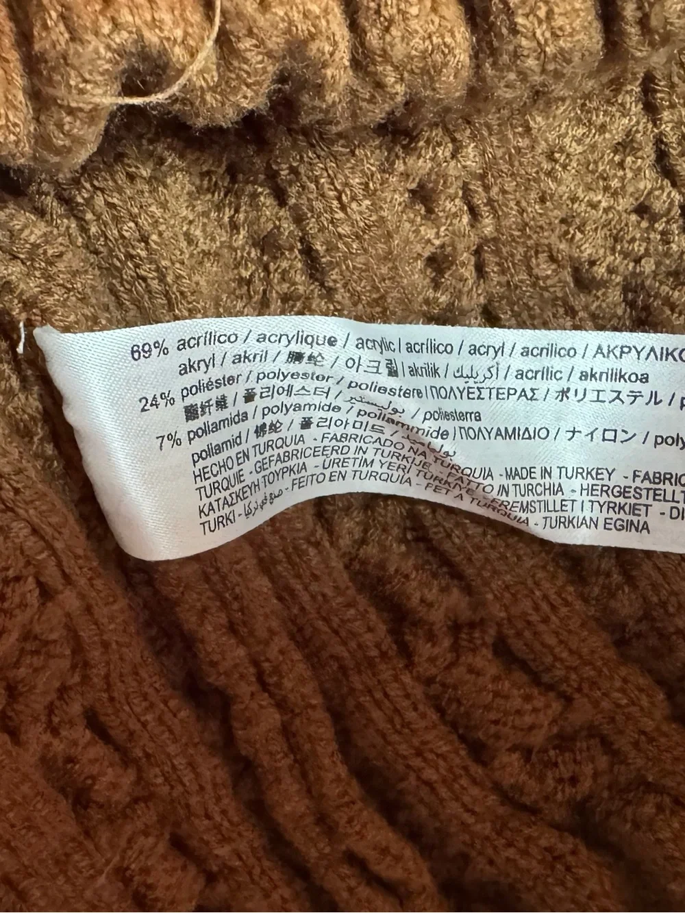 Zara Cable-Knit Sleeveless Turtleneck in Chestnut Brown - Picture 7 of 8